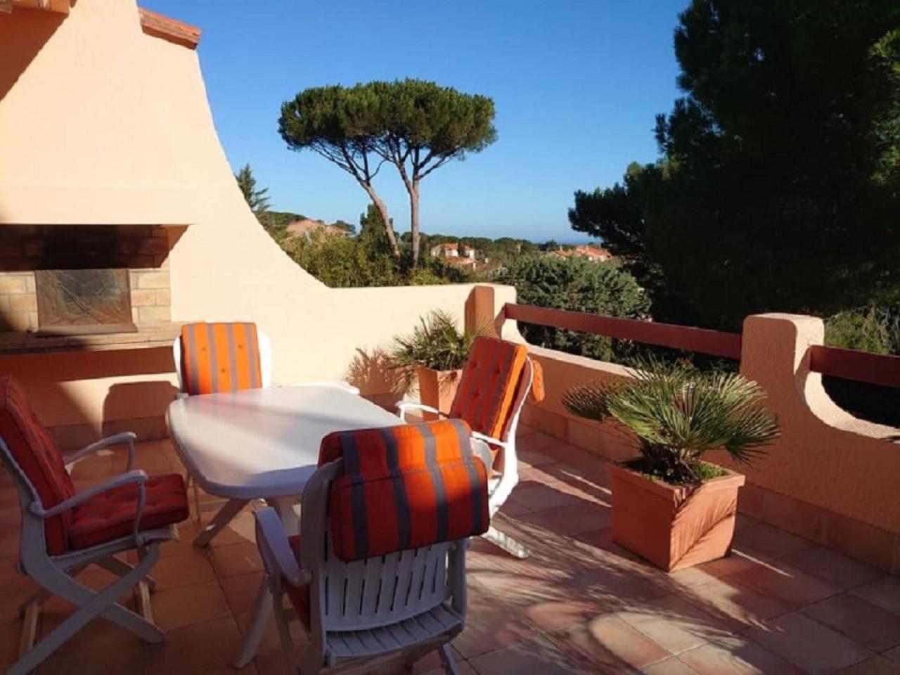 6Amb38 Villa Avec Terrasse Dans Residence Avec Piscine Commune Коллиур Экстерьер фото